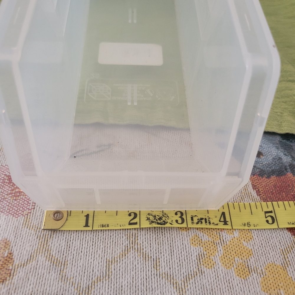 Stacking bin - Picture 2 of 2